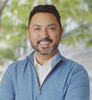 Daniel Fridman, Recognized by BestAgents.us as a 2025 Top Agent