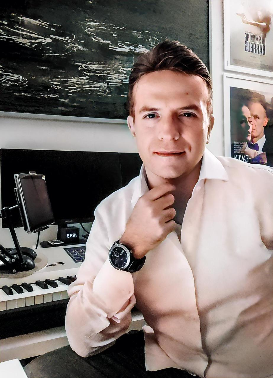 Photo Michele Josia composer J A rid