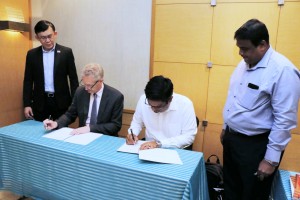 REC sings MoU with Swinburne University