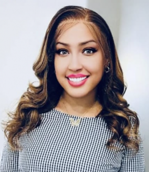 Roxy Farah, Recognized by BestAgents.us as a 2026 Top Agent 