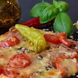 Chicken Cacciatore cooked with herbs and sauce at Joe’s Pizza Mesquite