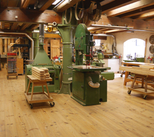 high quality durable solid wood flooring manufacturer in China