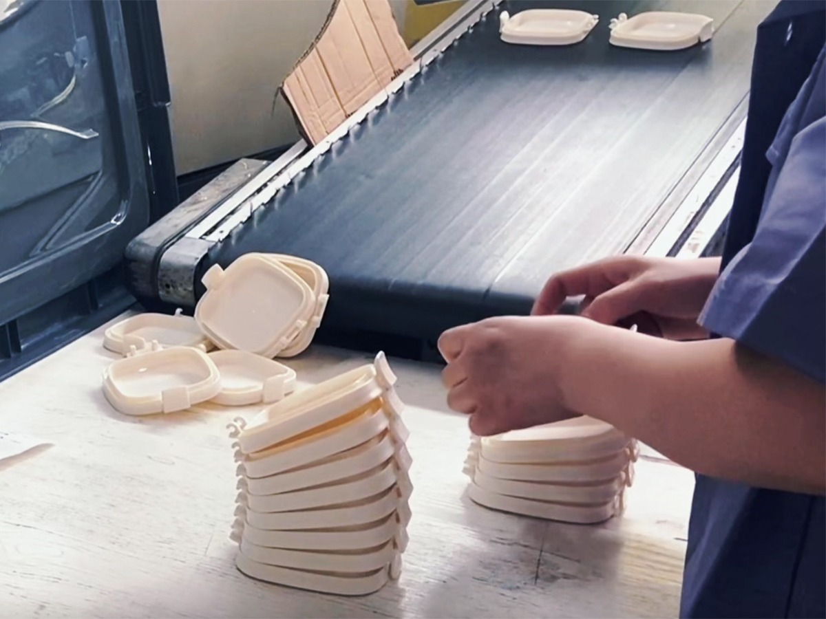 Sharemay employs highprecision mold design and injection molding processes