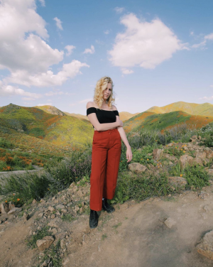 Megan Winsor Hypnotizes Fans With Her Debut Album ‘CLWNS’