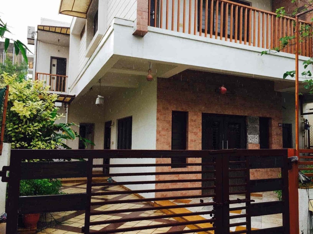 PG in Ahmedabad Near Colleges and IT Hubs Sees Record Occupancy Rates - IssueWire