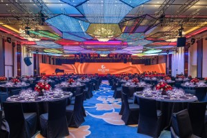 The Solaire Grand Ballroom hosts a dazzling New Year’s Eve with OPM icons