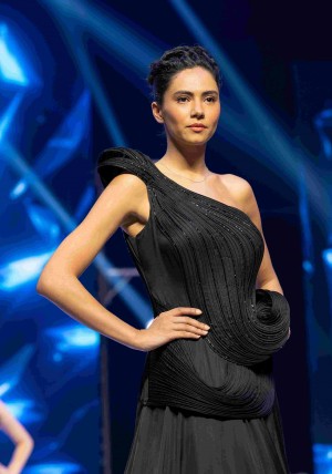 couture fashion shows