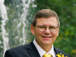 Jeffrey R. Patterson, OD, an Optometrist with Dr. Patterson’s Family Eyecare