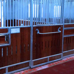 Bamboo Horse Stable Plank Manufacturer for Equestrian Facilities 3