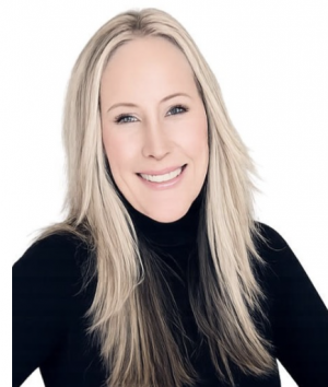 Laura Wallace, Recognized by BestAgents.us as a 2026 Top Agent