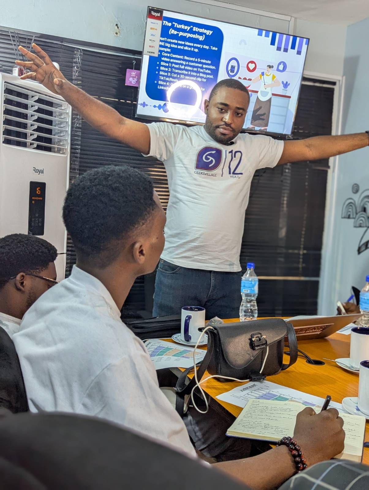 Geeksvillage Hosts Second Entrepreneur Strategy Session Focused on Organic Business Growth