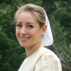 Michelle Bates, RN, BSN – Recognized by America’s Best in Medicine for Outstanding Care at TriStar Greenview