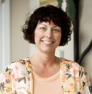 America’s Best in Medicine Recognizes Mary Ellen Sparks, RN, CBN, NC-BC, for Excellence in Wellness Coaching