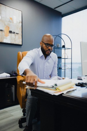 How the Law Office of Udo Ezeamama Helps Texans Avoid Probate Litigation