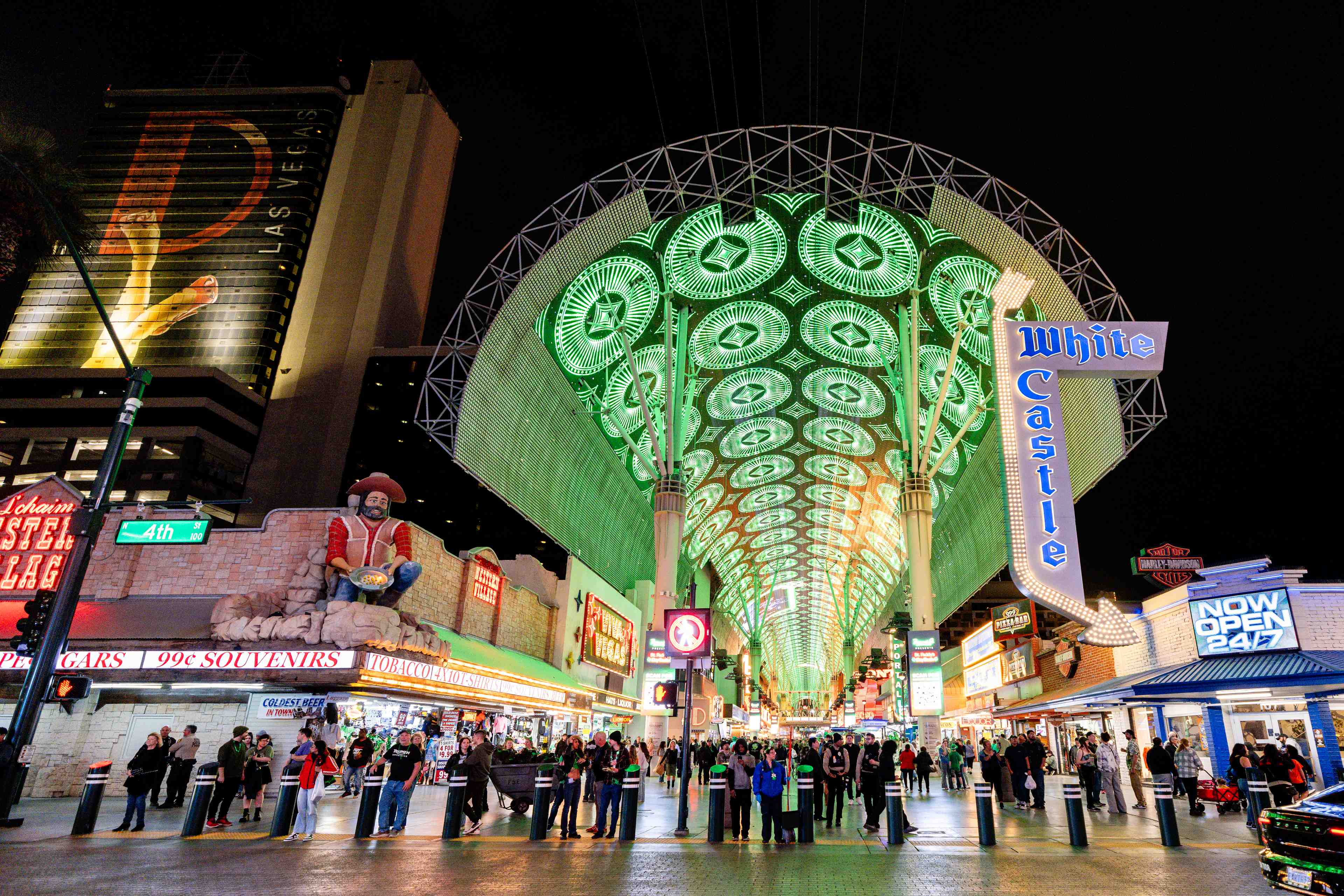 The Cannopy at Fremont Street Experience