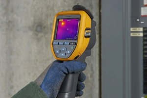 a thermal camera can be programmed to capture heat distribution immediately