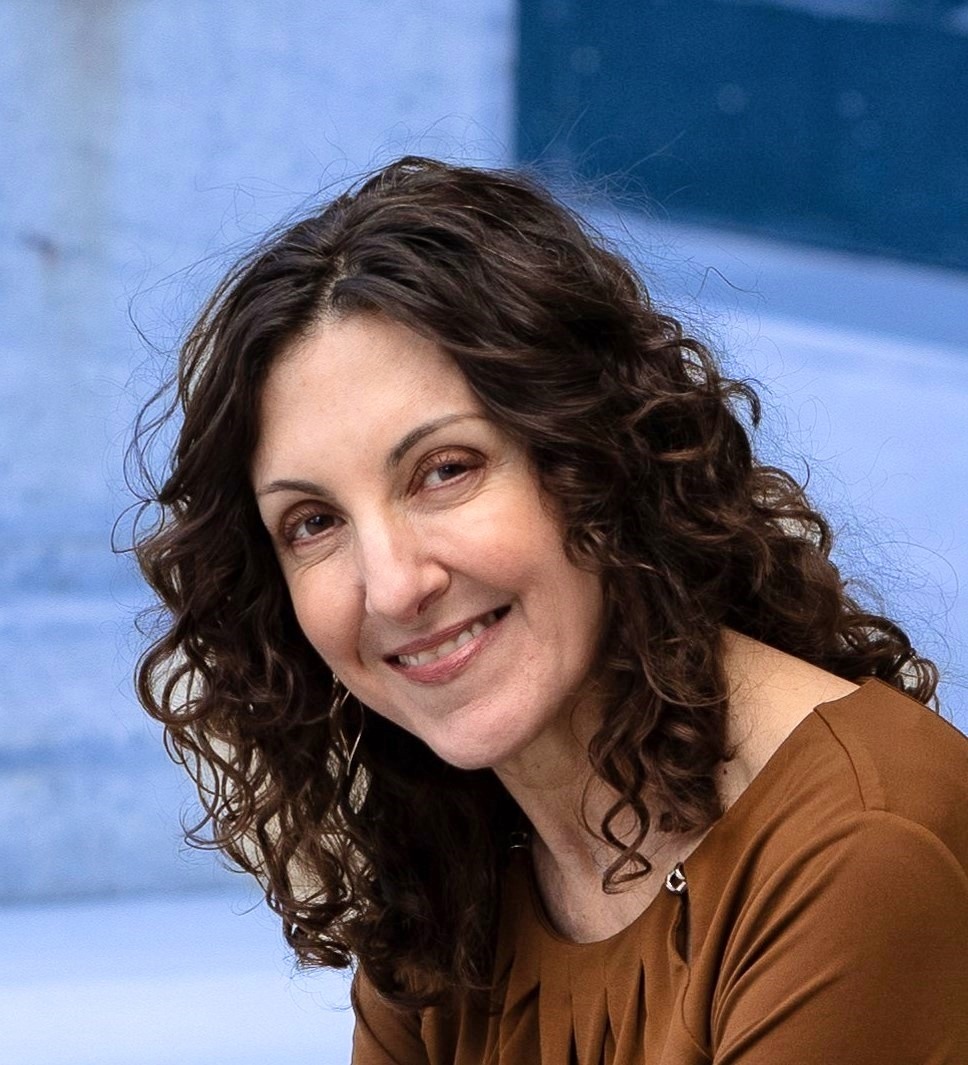 The Author Elizabeth De Sevo