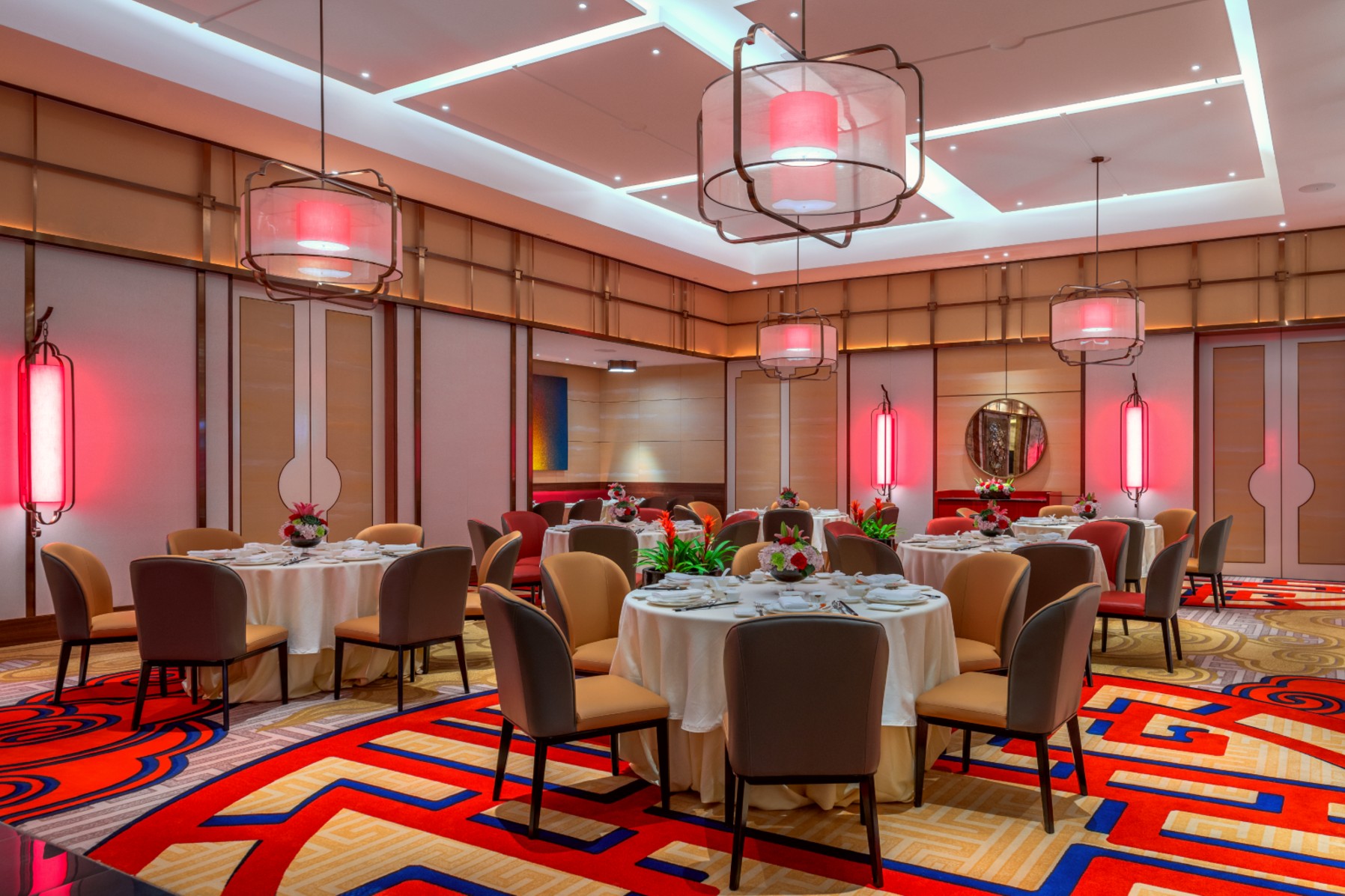 Red Lantern at Solaire Resort North 