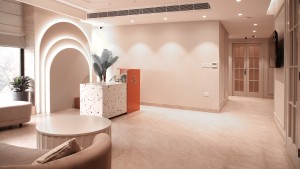 clinic specializes in advanced hair transplant techniques