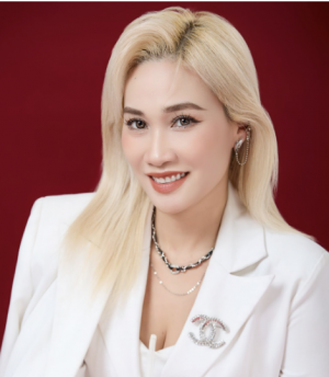 Vyvyan Dang, Recognized by BestAgents.us as a 2026 Top Agent