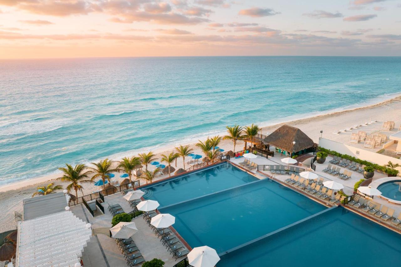 Cancun All Inclusive  Beachfront Resort