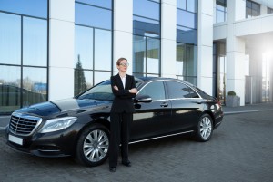 luxury car rental dubai monthly