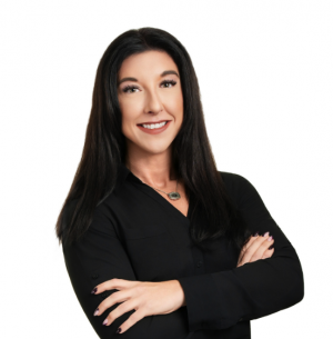 Taylor Salas: A Committed REALTOR® Elevating Real Estate in Lincoln County, Nebraska