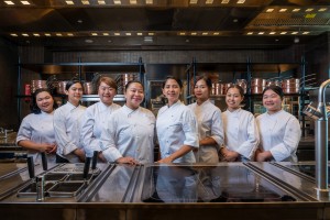 A delicious Women’s Month dinner awaits as Chef January and her team prepare a nine-course meal.