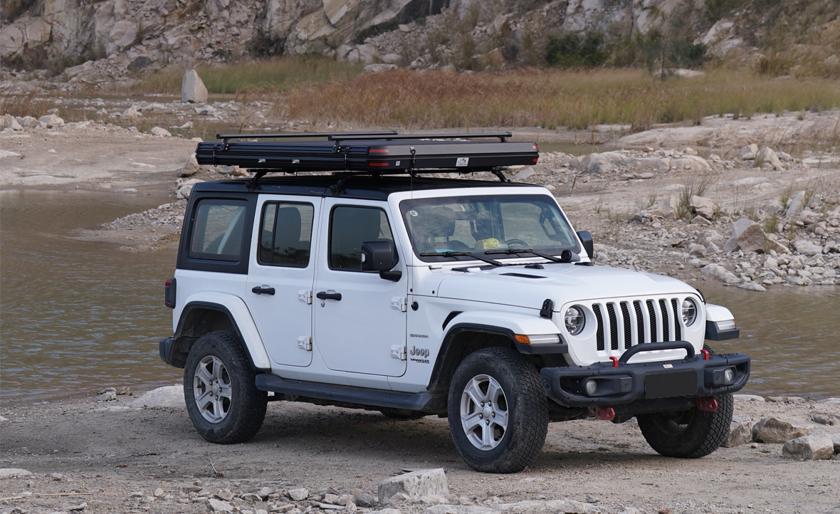 hard shell rooftop tents 1