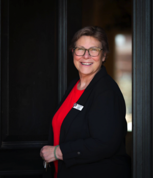 Laura Cross, Recognized by BestAgents.us as a 2026 Top Agent 