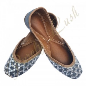 Collection Of Designer Punjabi Jutti For Ladies