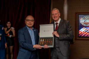 (L-R): Mr. Benny Au, Mr. Gregory Hawkins