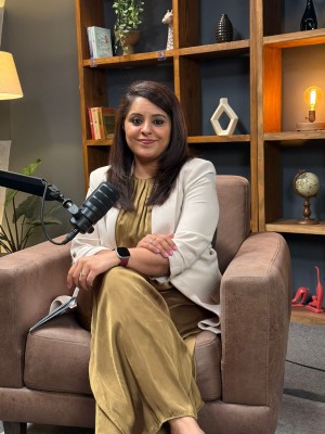 Award-winning Journalist and Communication Coach