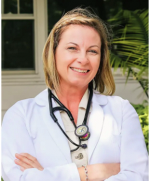 America’s Best In Medicine: Robyn Aceves Founder Of Comprehensive Body Connections, Championing Root-Cause Care