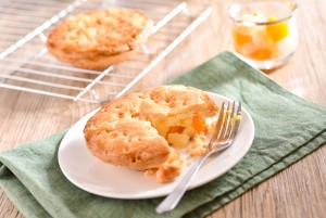 Promo Dessert Old School Fruit Cocktail Pie