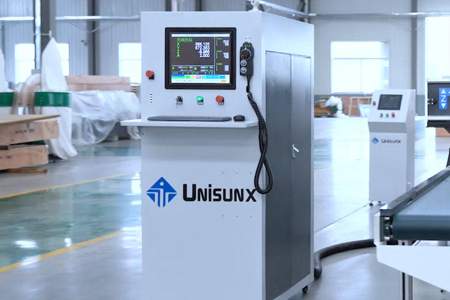 Syntec control systems and driving systems Syntec control systems and driving systems