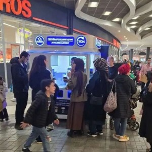 Turkey mall robot anno