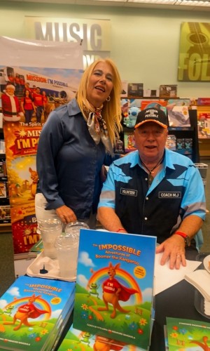 Coach, Boomer Amb Monica Gomez Book signing Barnes &Noble