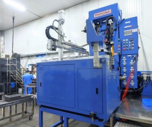 Li Ion Battery Knives 1