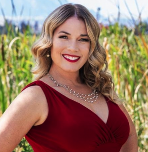 Monique Fuentes: Guiding Clients Through Life's Transitions in Northern California