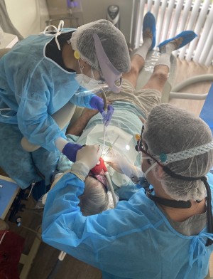 Orlando dentist performing All on 4 procedure at Lake Lucerne Cosmetic and Implant Dentistry