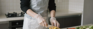High Quality Disposable PE Aprons Manufacturer Direct