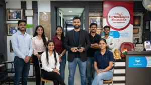 Batch Completed Group Photo with Trainer