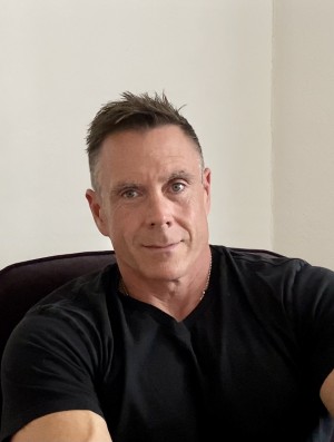 Dr Robert McGrath