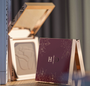Selecting the Perfect Compact Powder Case: A Guide to China’s Leading Factory