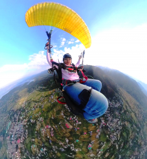 Saesha Paragliding pic 3