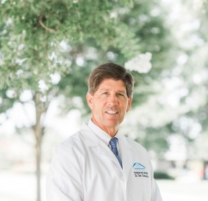 Tom Edmonds, MD, an Ophthalmologist with Tidewater Eye Centers