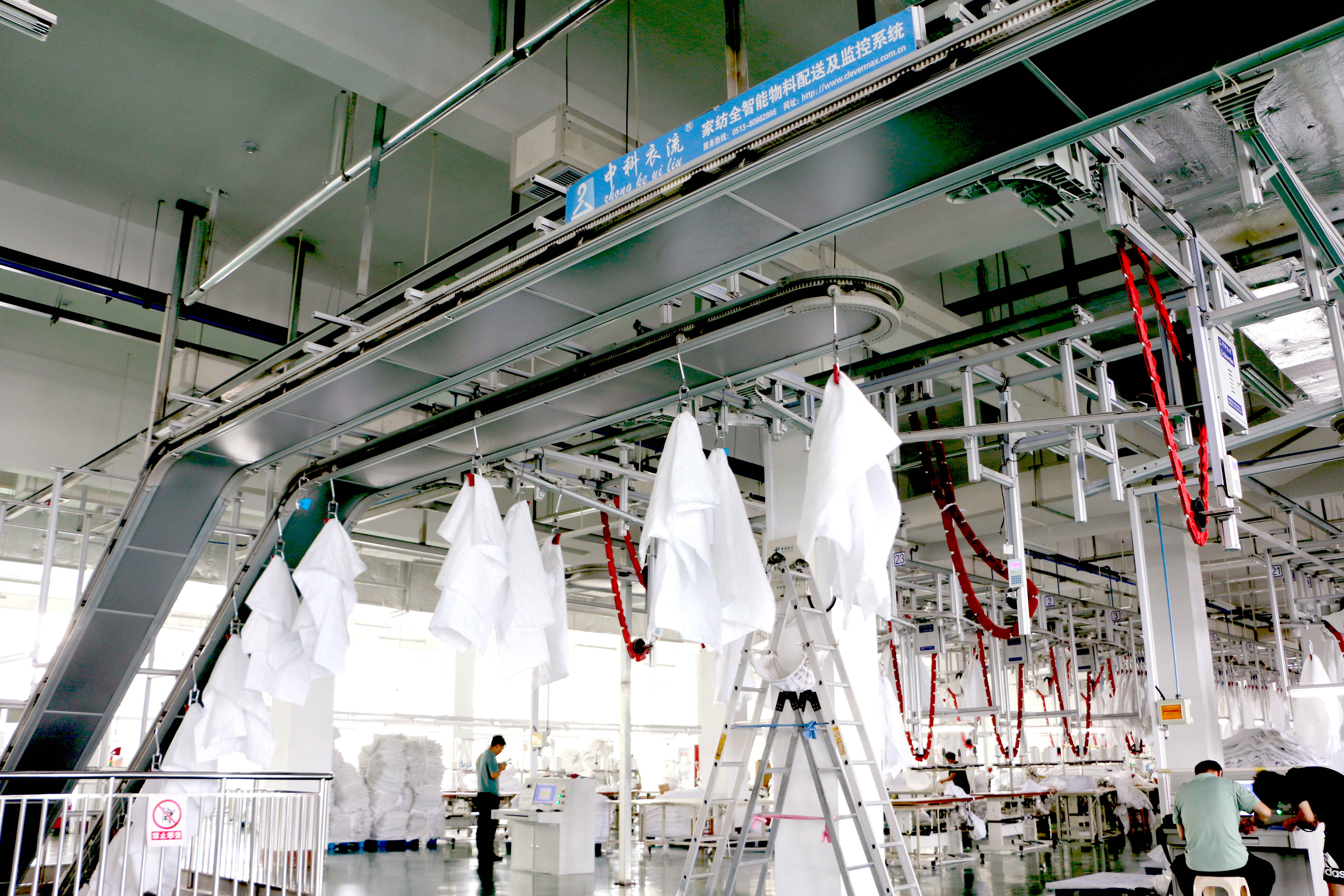 What Differentiates the Top 10 Intelligent Apparel Hanger Systems in China? Insight into CleverMax’s Certified Quality