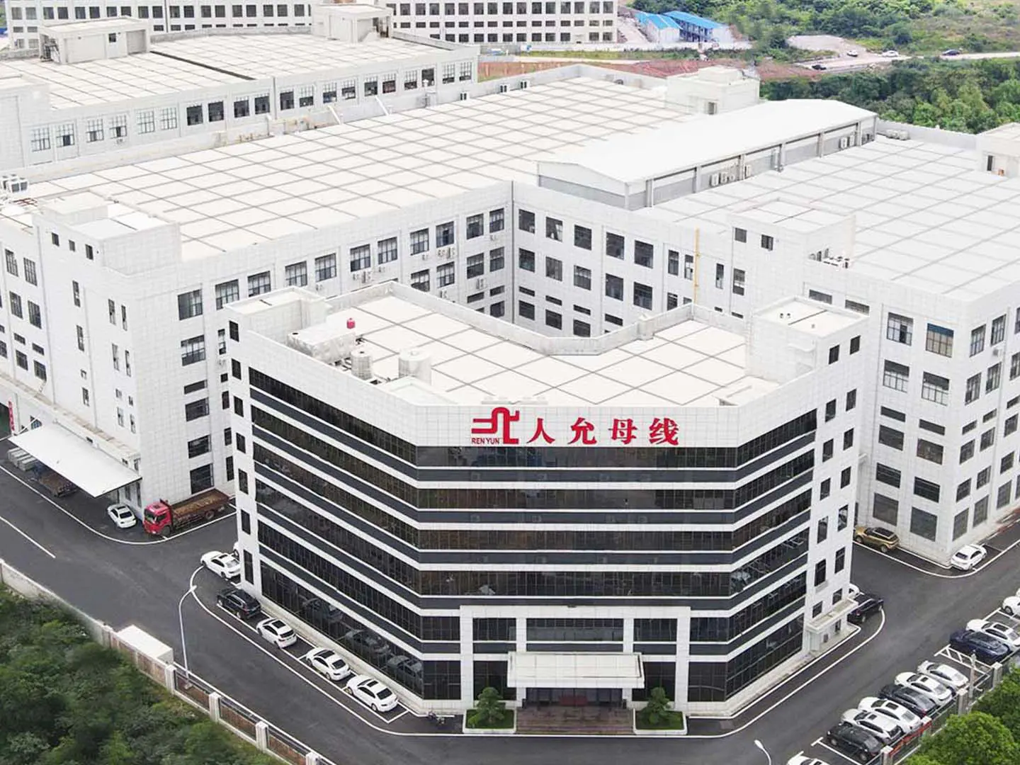 High Quality Copper Busbar Manufacturer in the World High Quality Copper Busbar Manufacturer in the World