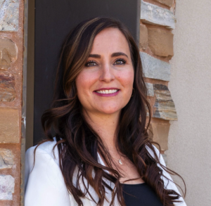 Suzette LeBaron, Recognized by BestAgents.us as a 2026 Top Agent 